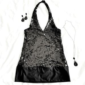 🖤Black Sequined Halter Top